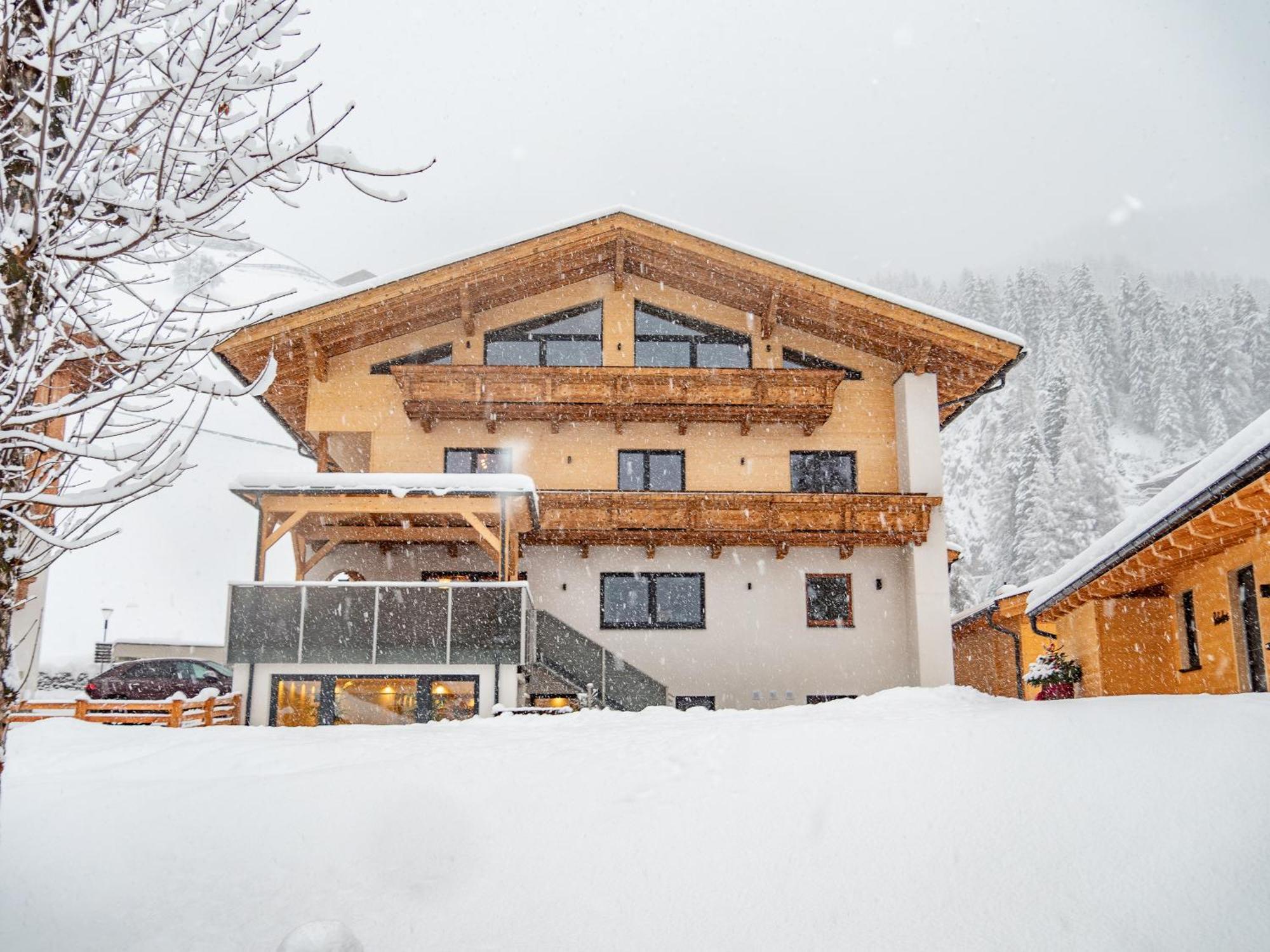 Haus Becken Hotel Sankt Jakob in Defereggen Exterior photo